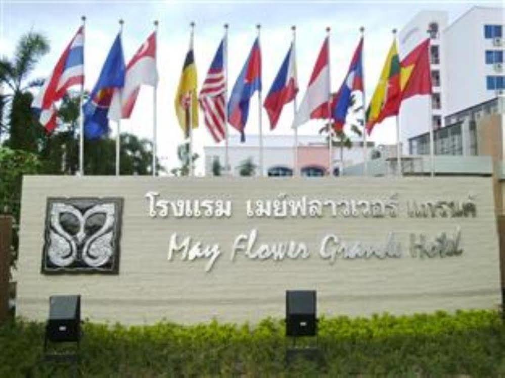 Mayflower Grande Hotel Phitszanulok Kültér fotó